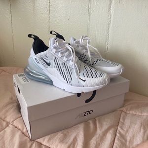 Nike AirMax 270 size 8.5W